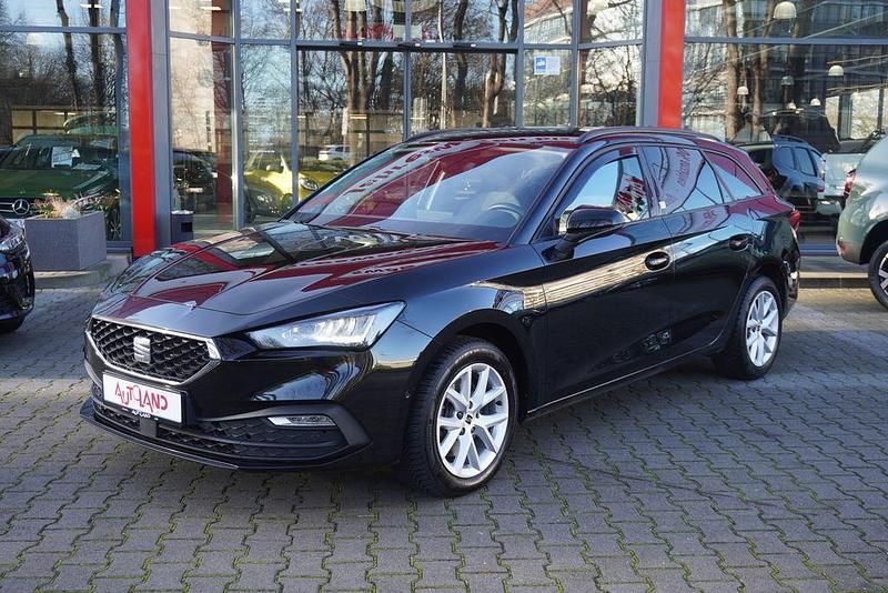 Gebraucht Seat Leon ST Style 150 PS (110 kW) 2023 Mitternachtsschwarz Kombi