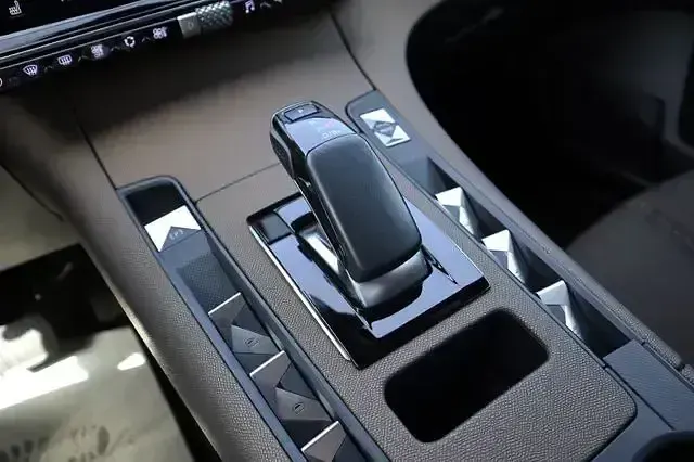 Gebraucht DS Automobiles DS7 Crossback Bastille 226 PS (166 kW) 2022 Schwarz SUV