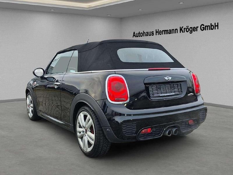 Gebraucht Mini John Cooper Works Cabriolet 231 PS (169 kW) 2017 Midnight black metallic Cabrio