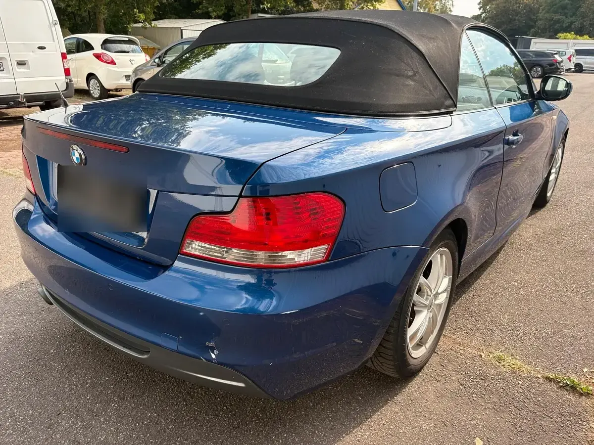 Gebraucht BMW 120 Cabriolet M Sport 177 PS (130 kW) 2009 Blau Cabrio