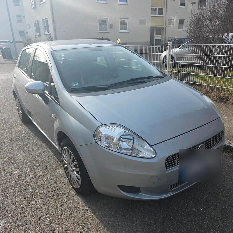Gebraucht Fiat Punto 77 PS (56 kW) 2008 Grau Kleinwagen