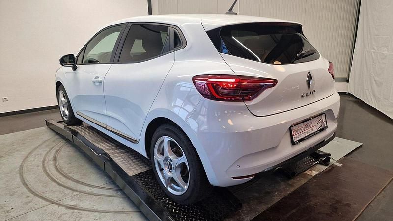 Gebraucht Renault Clio V Experience 101 PS (74 kW) 2020 Weiß Kombi
