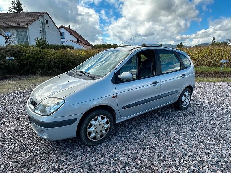 Silber Gebraucht 1999 Renault Scénic Van / Kleinbus | 1.450 € (Fairer Preis) - Bild 1/4