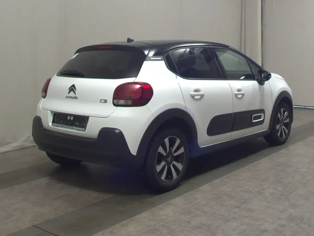 Gebraucht Citroën C3 Shine 83 PS (61 kW) 2022 Weiss Kleinwagen