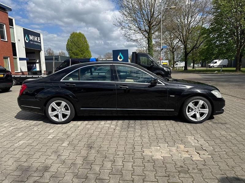 Gebraucht Mercedes S350 258 PS (189 kW) 2011 Schwarz Limousine