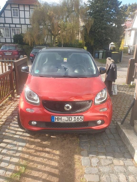 Second-hand Smart ForFour Prime 90 CP (66 kW) 2015 Roșu Hatchback