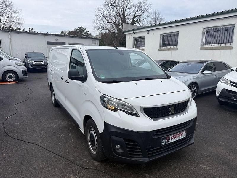 Gebraucht Peugeot Expert Premium 150 PS (110 kW) 2019 Weiß Van