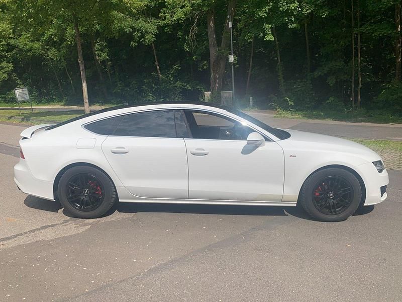 Gebraucht Audi A7 Sportback S-Line 204 PS (150 kW) 2011 Weiß Kleinwagen