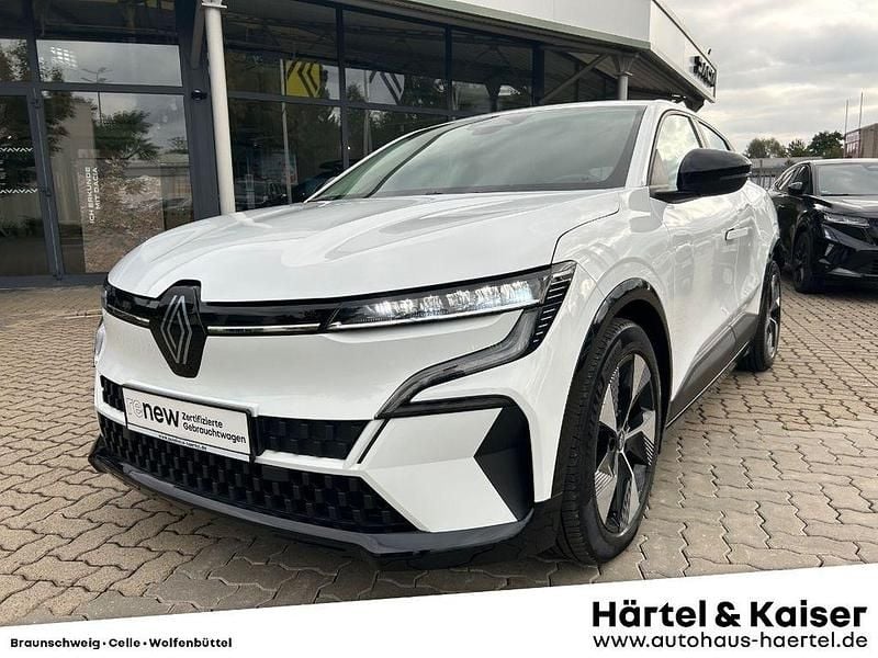 Weiß Gebraucht 2023 Renault Megane E-Tech Equilibre Limousine | 21.790 € (Guter Preis) - Bild 1/4