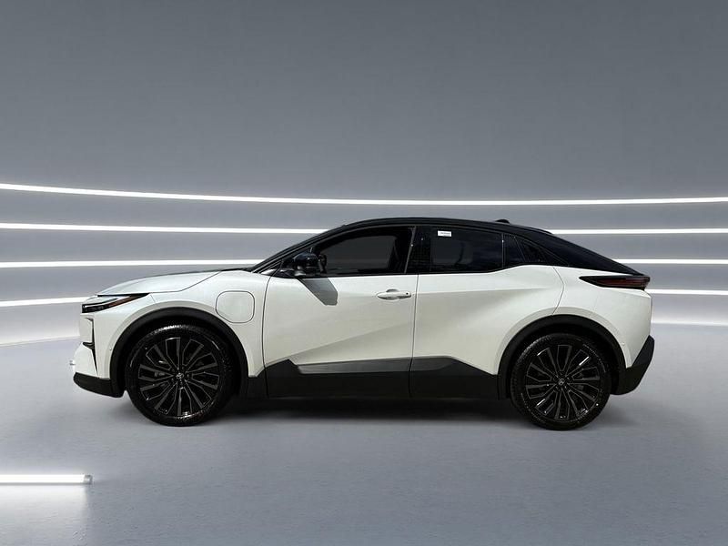 Neu Toyota C-HR+ Lounge 253 kW (345 PS) 2026 Schwarz SUV