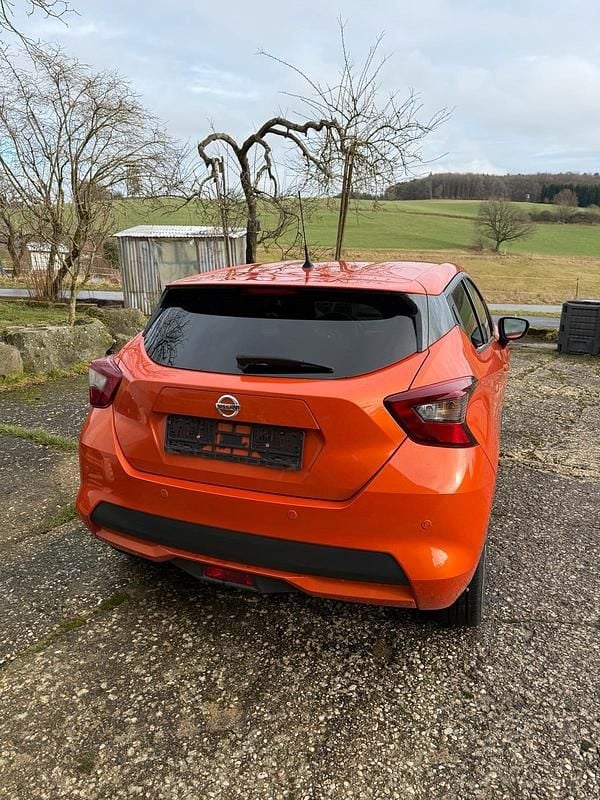 Gebraucht Nissan Micra 90 PS (66 kW) 2016 Orange Kleinwagen