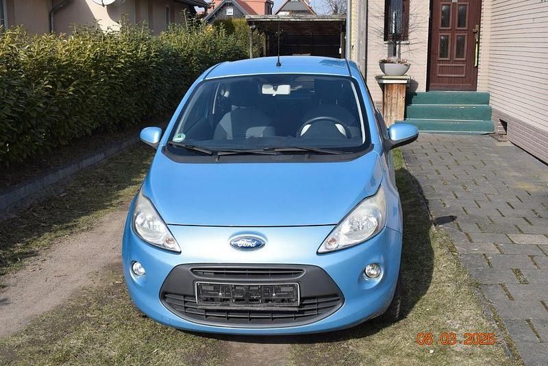 Gebraucht Ford Ka Trend 69 PS (50 kW) 2010 Blau Kleinwagen