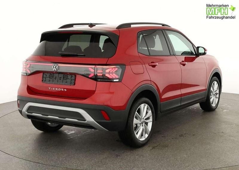 Neu VW T-Cross Life 116 PS (85 kW) 2025 Kings red metallic SUV