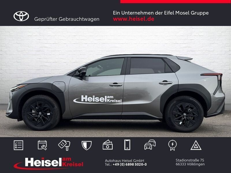 Gebraucht Toyota bZ4X Team 150 kW (204 PS) 2025 Silber SUV