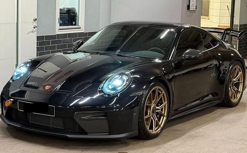 Gebraucht Porsche 992 510 PS (375 kW) 2025 Tiefschwarz