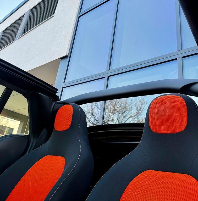 Gebraucht Smart ForTwo Cabrio 90 PS (66 kW) 2017 Schwarz Cabrio