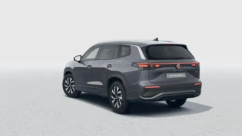 Neu VW Tayron 150 PS (110 kW) 2026 Delfingrau metallic SUV