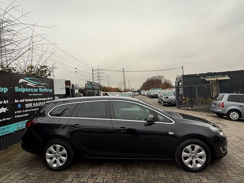 Gebraucht Opel Astra Exklusiv 140 PS (102 kW) 2014 Schwarz Kombi