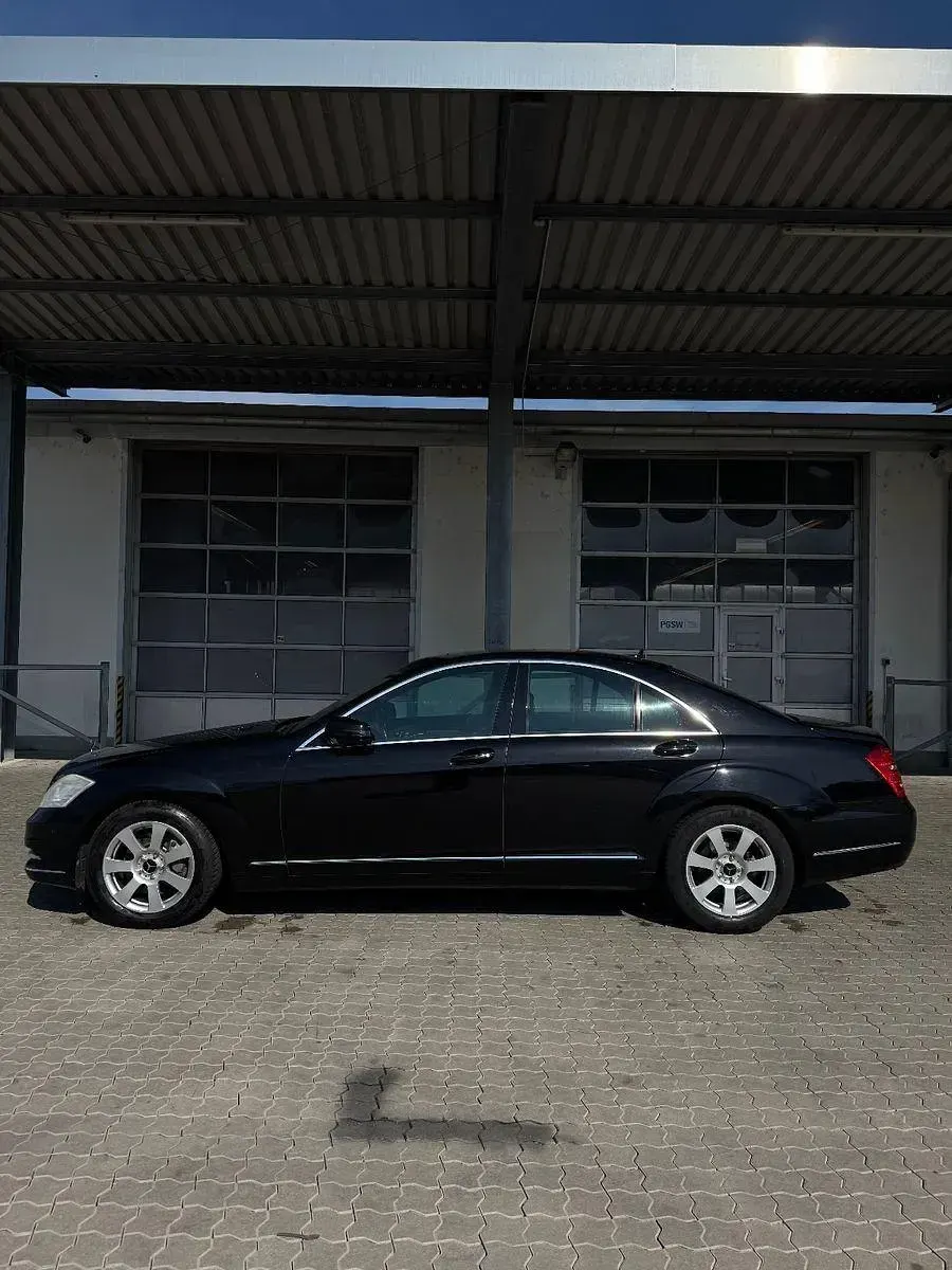 Gebraucht Mercedes S350 258 PS (189 kW) 2012 Schwarz Limousine