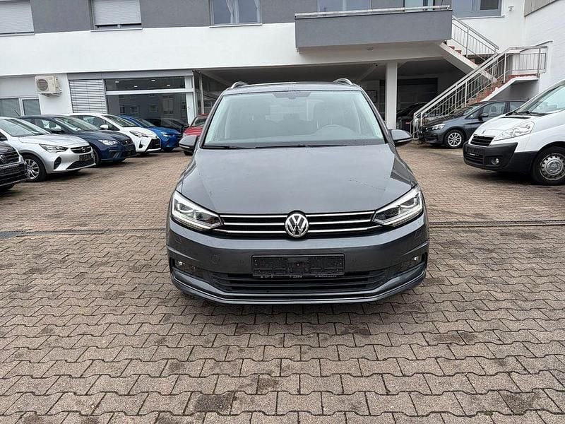 Gebraucht VW Touran Highline 150 PS (110 kW) 2018 Grau Van / Kleinbus