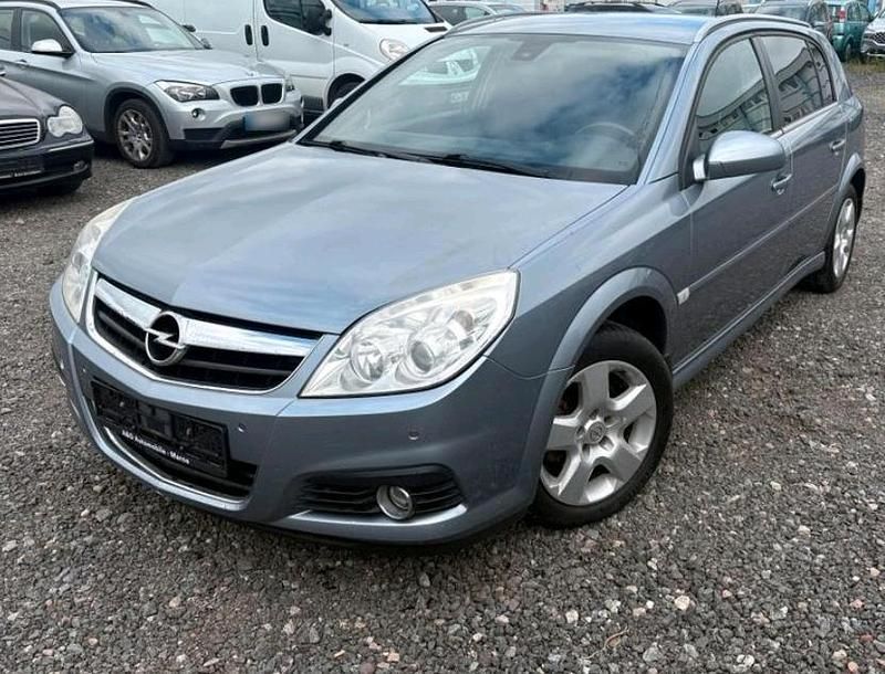 Gebraucht Opel Signum 155 PS (114 kW) 2006 Silber Kleinwagen