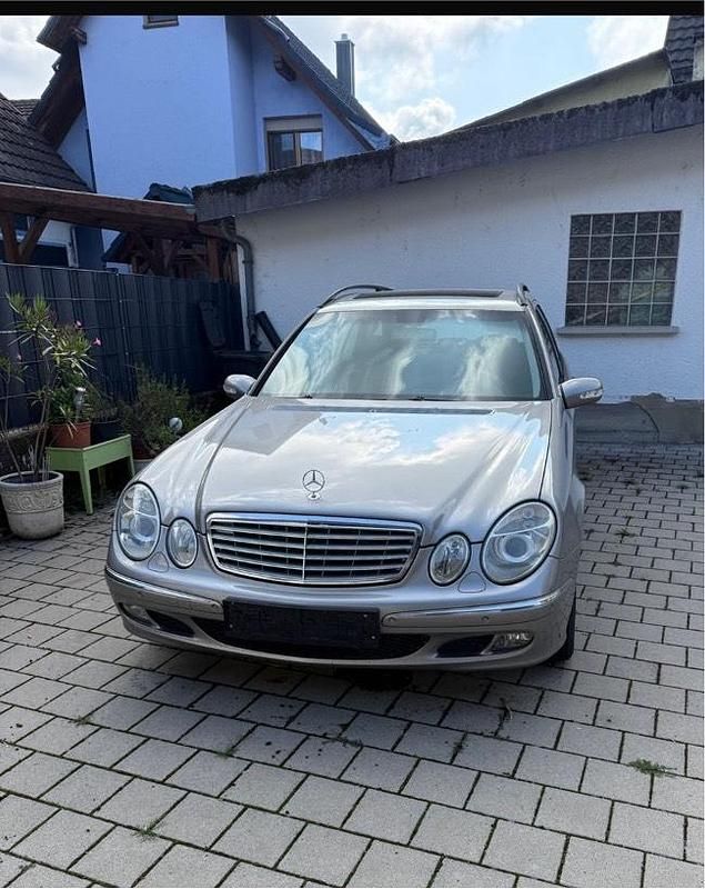 Gebraucht 2005 Mercedes E280 Kombi | 3.900 € (Guter Preis) - Bild 1/4