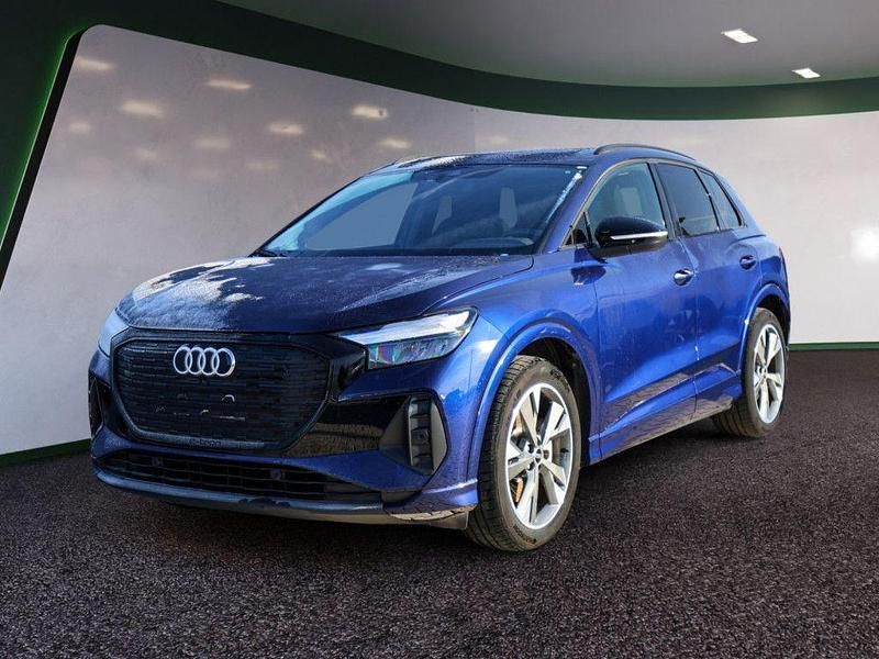 Gebraucht Audi Q4 e-tron Advanced 210 kW (286 PS) 2024 Blau / navarrablau SUV