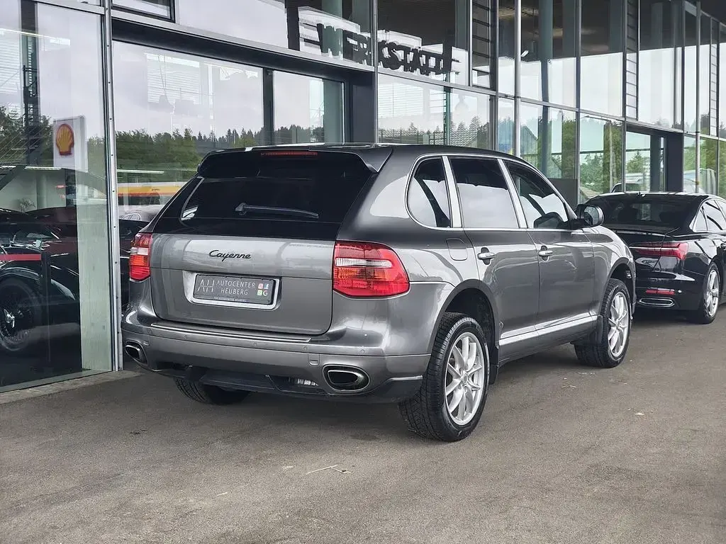Second-hand Porsche Cayenne 290 CP (213 kW) 2008 Gri SUV