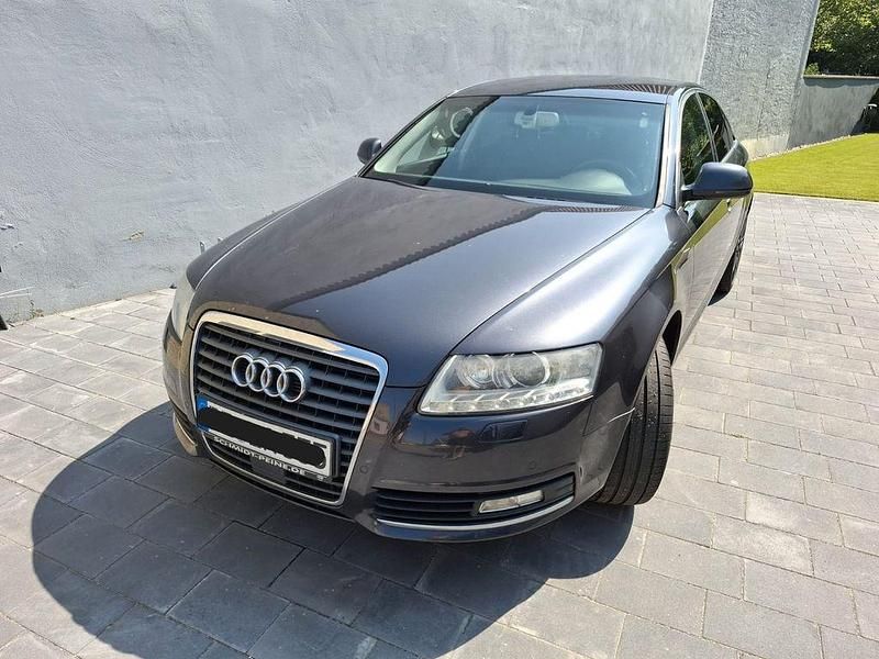 Grau Gebraucht 2009 Audi A6 Ambiente Limousine | 4.950 € (Guter Preis) - Bild 1/4