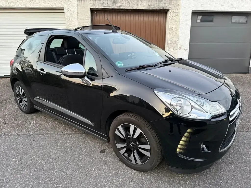 Gebraucht Citroën DS3 Cabriolet So Chic 110 PS (80 kW) 2015 Perlanera schwarz metallic Cabrio