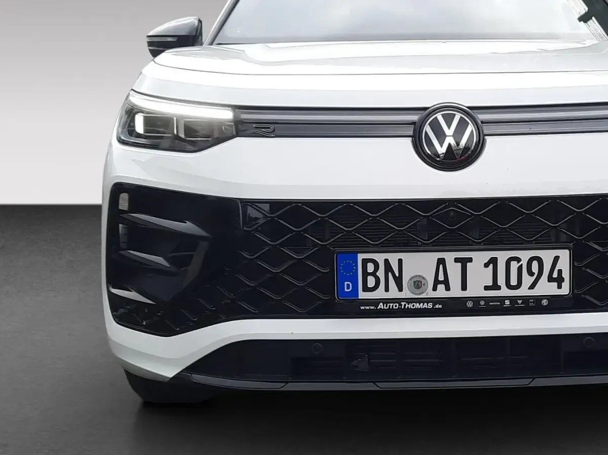 Gebraucht VW Tayron IQ Drive 193 PS (141 kW) 2025 Pure white SUV
