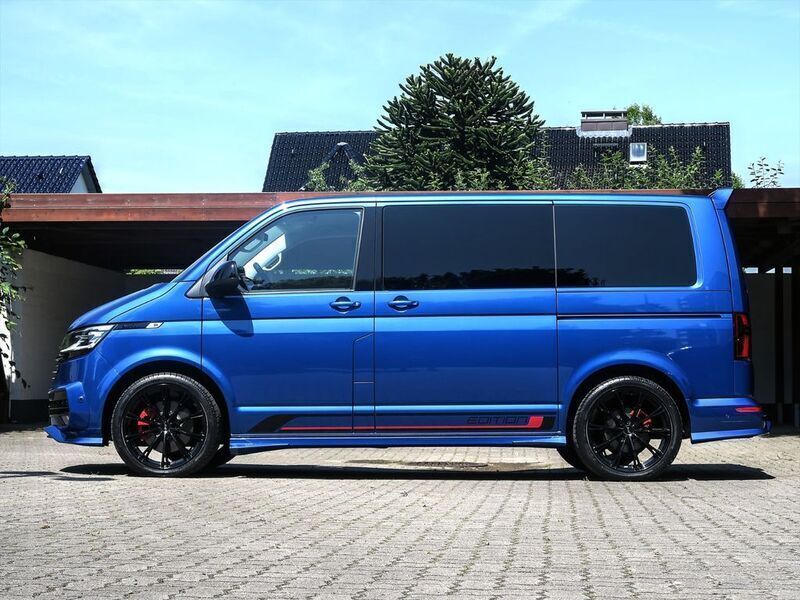 Blau Neu 2025 VW T6.1 Sportline Van | 146.500 € - Bild 1/4
