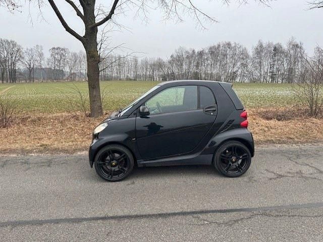 Gebraucht Smart ForTwo Coupé 61 PS (44 kW) 2010 Schwarz Coupé