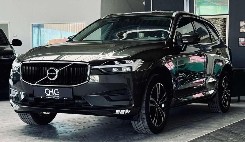 Gebraucht Volvo XC60 Momentum 190 PS (139 kW) 2019 Grau SUV