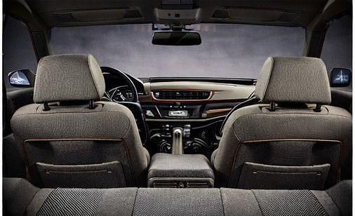 Gebraucht Mercedes 230 99 PS (72 kW) 1984 Silber Limousine