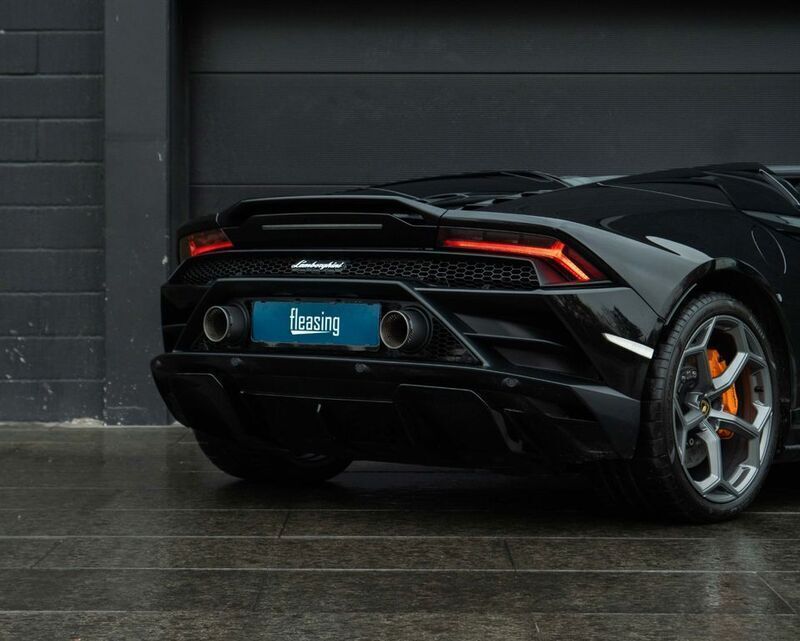 Second-hand Lamborghini Huracán 610 CP (448 kW) 2021 Negru Cabrio