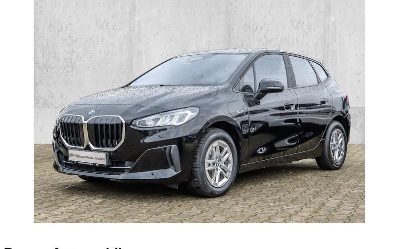 Gebraucht BMW 225 Active Tourer 245 PS (180 kW) 2022 Schwarz Van / Kleinbus