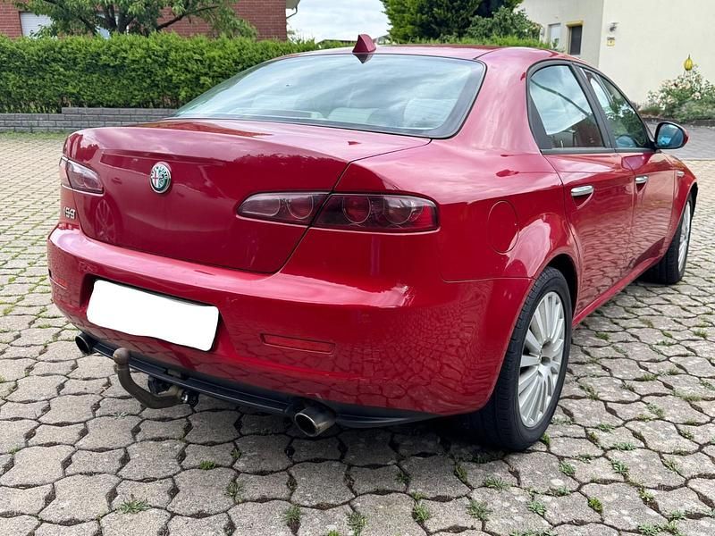 Gebraucht Alfa Romeo 159 185 PS (136 kW) 2006 Rot Limousine