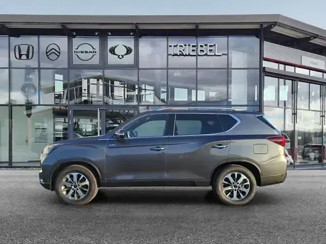 Neu KGM Rexton 202 PS (148 kW) 2025 Grau SUV