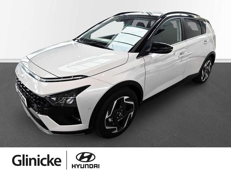 Lumen grey/ phantom black / mi Gebraucht 2025 Hyundai Bayon Prime SUV | 27.590 € (Teuer) - Bild 1/4