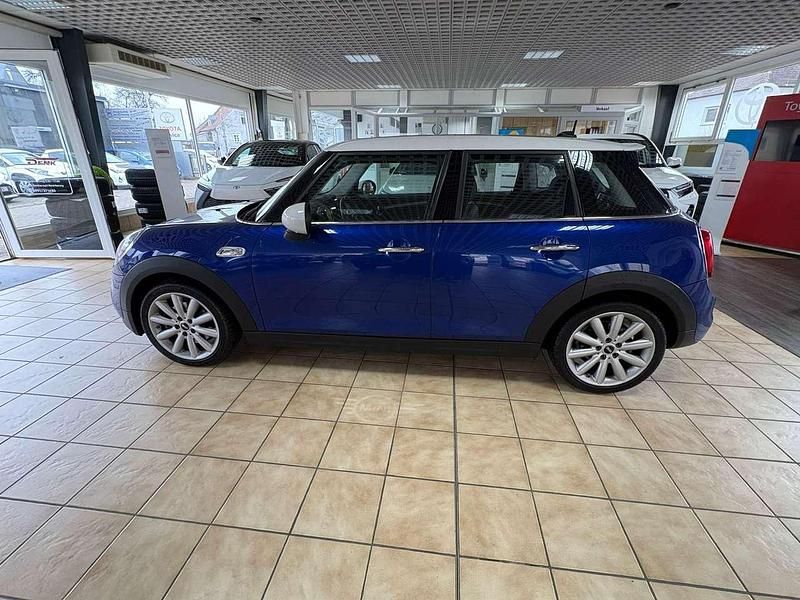 Gebraucht Mini Cooper S 192 PS (141 kW) 2019 Starlight blue metallic Kleinwagen