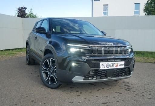Neu Jeep Avenger Summit 100 PS (73 kW) 2025 Schwarz SUV