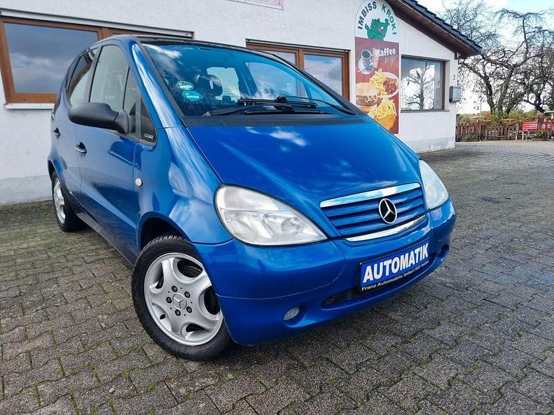 Blau Gebraucht 2000 Mercedes A160 Elegance Van / Kleinbus | 2.850 € (Etwas zu teuer) - Bild 1/4