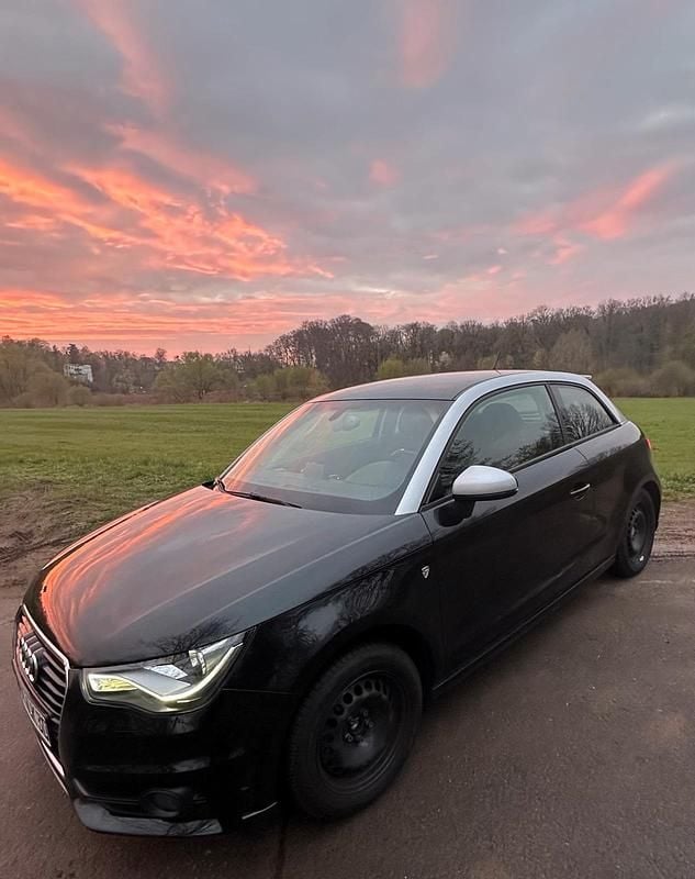 Gebraucht Audi Coupé 2011 Schwarz Coupé