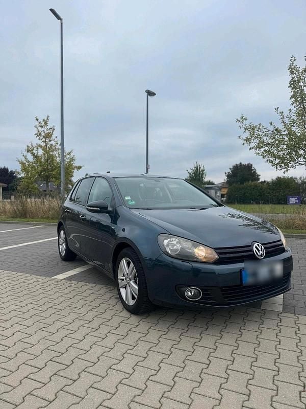 Blau Gebraucht 2012 VW Golf VI Match Limousine | 5.999 € (Fairer Preis) - Bild 1/4