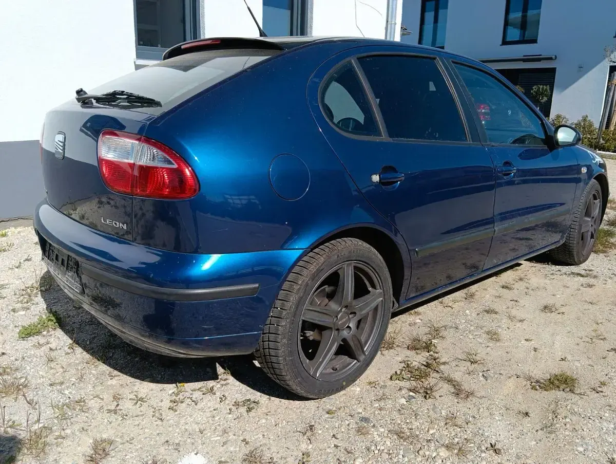 Gebraucht Seat Leon Stella 105 PS (77 kW) 2004 Blau Kleinwagen