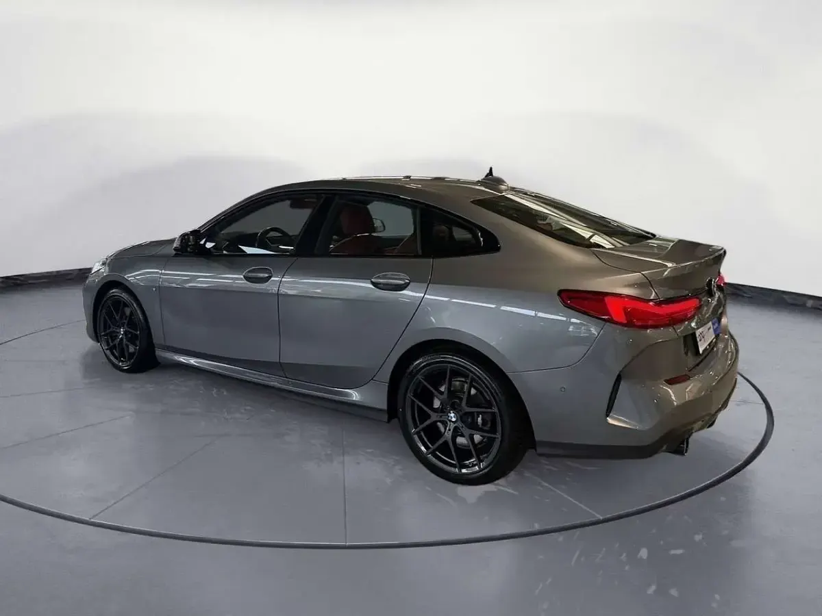 Gebraucht BMW 220 Gran Coupé M Sport 190 PS (139 kW) 2022 Grau Coupé