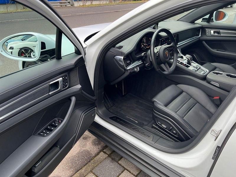 Gebraucht Porsche Panamera 4 Platinum Edition 462 PS (339 kW) 2023 Metallic Limousine