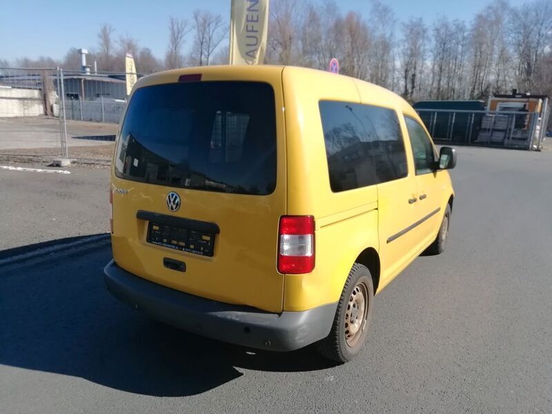 Gebraucht VW Caddy 69 PS (50 kW) 2008 Gelb Van / Kleinbus