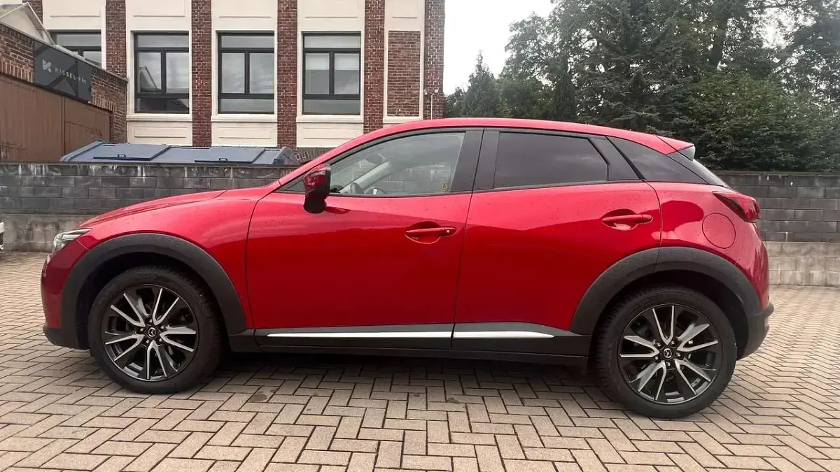 Gebraucht Mazda CX-3 Sports-Line 120 PS (88 kW) 2016 Rot SUV